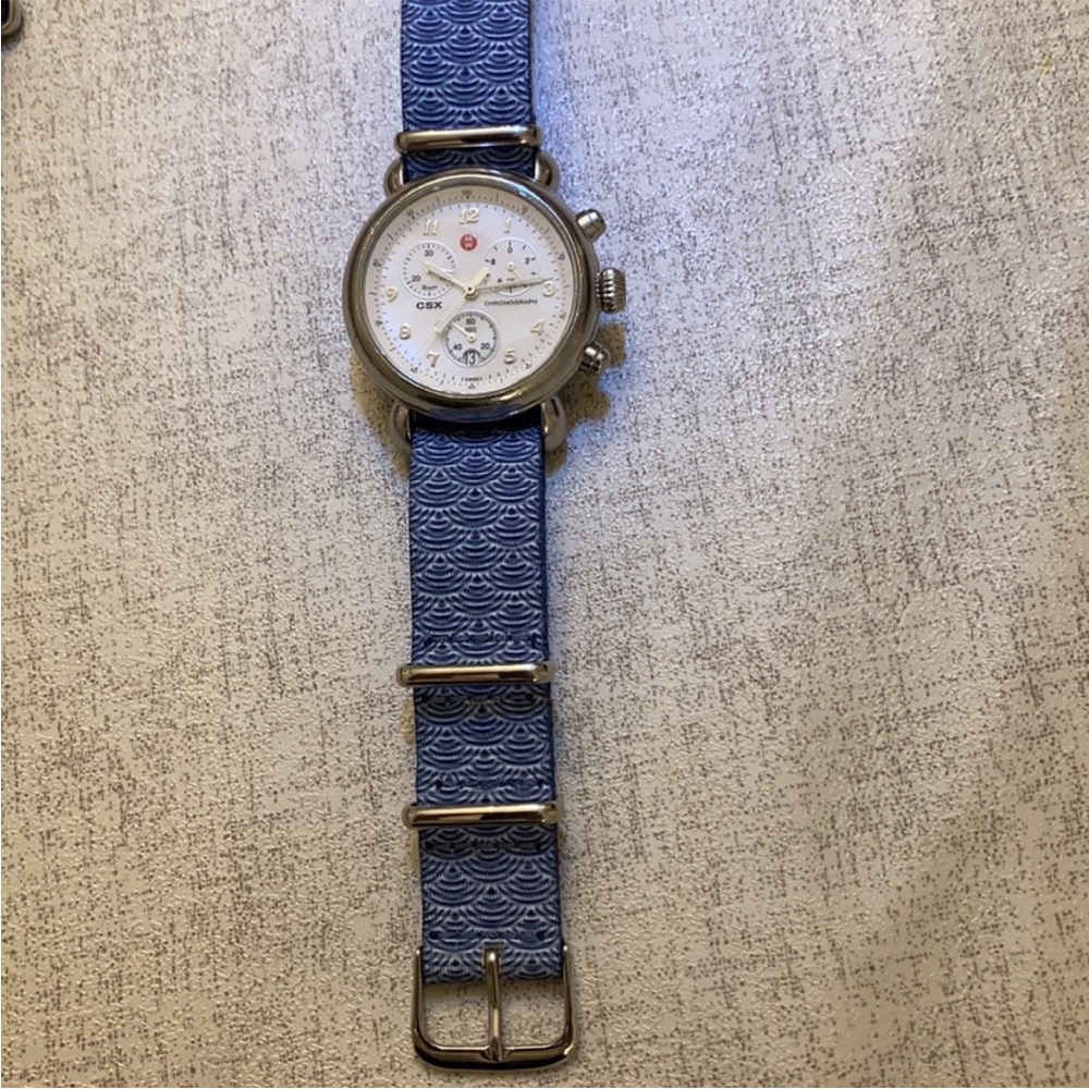 Stylish Interchangeable Watch Straps - Picture 5 of 8